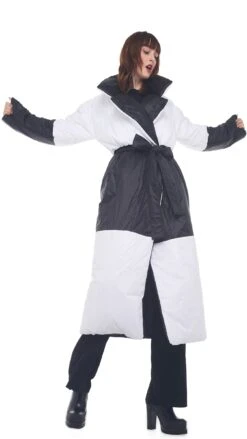 REVERSIBLE SLEEPING BAG COAT -Norma Kamali 1 13 21nk10382