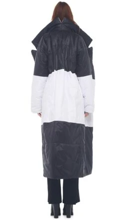 REVERSIBLE SLEEPING BAG COAT -Norma Kamali 1 13 21nk10445
