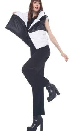 REVERSIBLE SLEEPING BAG VEST 12 REVERSIBLE SLEEPING BAG VEST -Norma Kamali 1 13 21nk11165