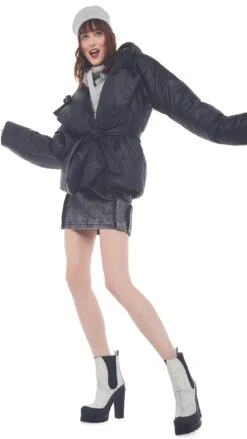 HOODED SLEEPING BAG JACKET 14 HOODED SLEEPING BAG JACKET -Norma Kamali 1 13 21nk16338