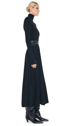 LS SHOULDER PAD TURTLE FLARED DRESS -Norma Kamali 1 30 24nk00499