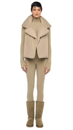 SLEEVELESS SLEEPING BAG VEST