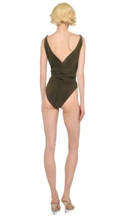 GODDESS MIO -Norma Kamali 1 31 25f25nk14225 e840bae8 2afb 4794 978f d90b4bbbffbc