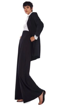 OVERSIZED SB JACKET -Norma Kamali 11 28 22nk06055 8e8b95f0 db7e 4c7f 9c50 fed861659078