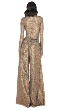 SLIM FIT LONG SLEEVE TURTLE TOP -Norma Kamali 5 15 24nk11825 b5a0eadc d561 4b3f bf02 6ce98de1daf6