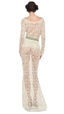 OFF SHOULDER RAGLAN TOP 16 OFF SHOULDER RAGLAN TOP -Norma Kamali 8 27 24nk04299 fa817508 765c 4e6a b429 9e26bc25362c