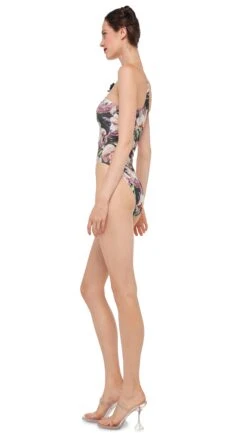 ONE SHOULDER MIO 9 ONE SHOULDER MIO -Norma Kamali 8 27 24nk07263