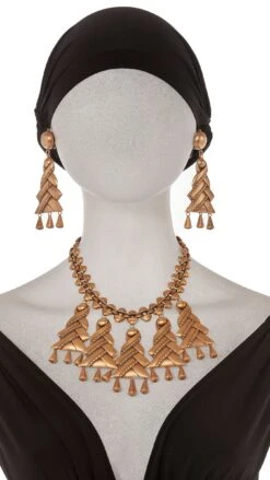 HOLLYWOOD REGENCY STYLE BIB PENDANT NECKLACE WITH MATCHING EARRINGS 6 HOLLYWOOD REGENCY STYLE BIB PENDANT NECKLACE WITH MATCHING EARRINGS -Norma Kamali Ecom 0023 6 18 24nkjewelry0721