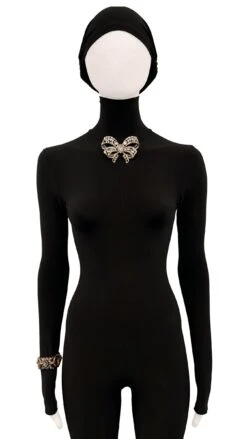 FLOWER AND BRASS STONE BRACELET