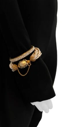 MIRIAM HASKELL BEADED BRACELET AND EARRING SET OF 3 6 MIRIAM HASKELL BEADED BRACELET AND EARRING SET OF 3 -Norma Kamali IMG 4871