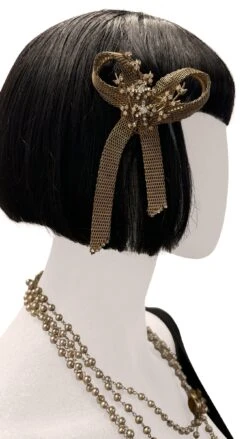 MIRIAM HASKELL STONE/BRASS BOW BROOCH