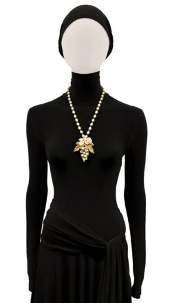 MIRIAM HASKELL BEADED PENDANT NECKLACE